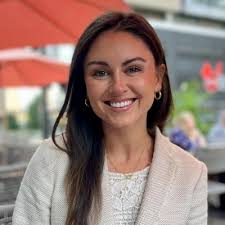 Had an amazing time at Cloudflare's SKO! Huge thank you to Aly Cabral for  the recognition and the guitar awarded for driving Dev Platform adoption.  In my almost 8 years at Cloudflare,