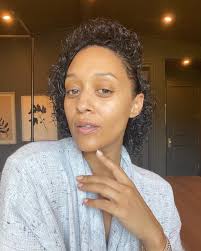 Tia Mowry