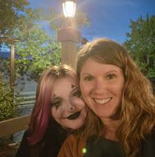 Visiting someone's island in ACNH: is it rude to take things?