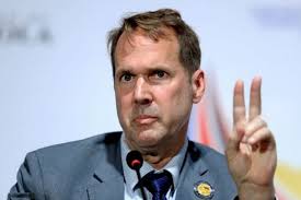 juiz Joel Leonardo faz "limpeza" no Tribunal Supremo e exonera vários  chefes de departamento