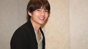 If you would like to try these men's hairstyles and haircuts 2020 with your own photograph click here. What Makes Bts S V Smile Everything He S Said About His Ideal Girlfriend Film Daily