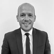 Brand new meet the team photo✨✨ If you need any help with selling/buying a  property or would like some free mortgage advise, all of us in branch are  available and happy to