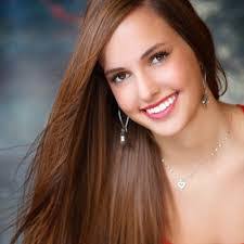 Kate Engle's Instagram, Twitter & Facebook