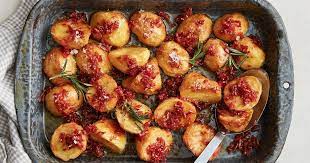 Golden Syrup And Bacon Roast Potatoes Recipe Roasted Potato Recipes Vegetable Recipes Bacon