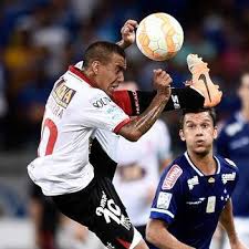 Romero plays for argentine league team ca huracán in pro evolution soccer 2017. Alejandro Romero Gamarra Posts Facebook