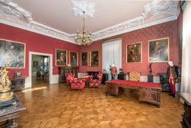 Jahrhunderts im stil der italienischen renaissance errichtet wurde. Rijeka Guvernerova Palaca I Nugentova Kuca