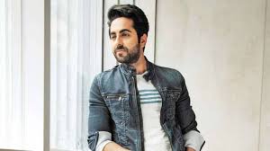 Guru nanak khalsa koleji'nin bir parçasıydı. Ayushmann Khurrana The Rising Star Of Offbeat Roles In Bollywood