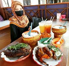 Check spelling or type a new query. Menu Hemat Tapi Nikmat Di Ayam Bakar Pak D Siwalankerto Inspiravy
