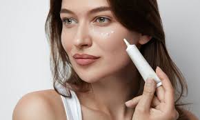Simply place it along the scar and leave it as long as possible, but start out only a few hours a day. How Silicone Is The Key To Erasing Ugly Scars Daily Mail Online
