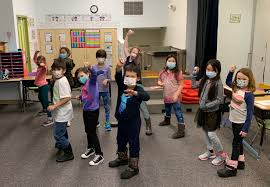 Dillingham Elementary School's annual "I-Did-a-Read" challenge has kids  buzzing at the school