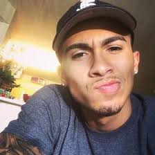 CJ Hernandez (CJcurls_)