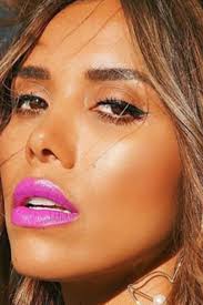 ٥ نصائح قبل وضع الهايلايتر على البشرة الدهنية Eye Makeup Makeup Eyes
