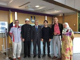 Temukan lagu terbaru favoritmu hanya di lagu 123 stafaband planetlagu. Vcuitm On Twitter Terima Kasih Adi Putra Abdul Ghani Genius Matematik Malaysia Yang Datang Untuk Berbincang Mengenai Perkembangan Bidang Matematik Uitmdihatiku Https T Co Tvlnzxepua