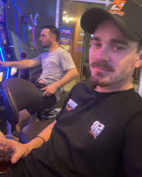 Mark Grasso (@mark.grasso) • Instagram photos and videos