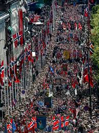 Mai adresse, telefonnummer, utsikt over gaten, postnummer. 17 May The Royal House Of Norway