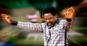 Tb joshua passed away on saturday night, few hours after hosting a church programme. 6axvyg3fm9addm