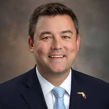 🚨 Tim Enos Works For Tom Edwards We're getting a lot of messages from  people asking what is wrong with Tim Enos. Why would he vote against  getting "woke" out of the