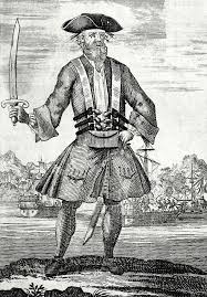 Blackbeard Holding Cutlass Pirate Captain Edward Teach In Etsy In 2020 Blackbeard Pirates Pirate Images