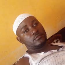 Ray c ametangaza kuwa ameokoka na amempokea Yesu kuwa ni bwana na mwokozi  wa maisha yake. Awali Stara Thomas alitangaza hivyo lakini baadae  akaonekana kushindwa. je Ray C ataweza? Dokta Joe na