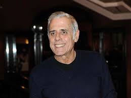 Giovedì 18 novembre teo teocoli è stato . Auguri A Teo Teocoli 70 Anni Tra Musica Gag E Imitazioni