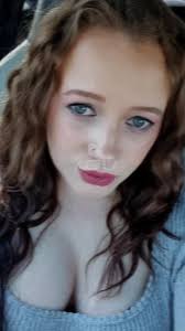 Hannah Salmon (@savage.b.e.a.uty)