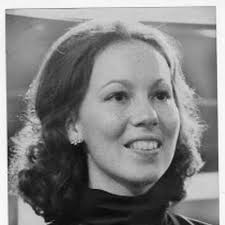 Peggy Dufour's Instagram, Twitter & Facebook