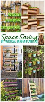 Diy Projects For The Weekend The Best Diy Space Saving Vertical Garden Planters Tutorials A Vertical Garden Diy Vertical Garden Planters Diy Garden Projects