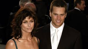 She was born on 20 july 1980 in horizontina, the rio grande do sul, southern brazil. Tom Brady Just Shared A Rare Photo Of His Wife And Ex Together