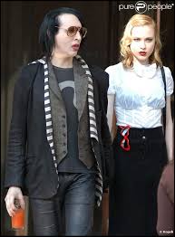 337533 Marilyn Manson Et Evan Rachel Wood A 637x0 3 Jpg 637 864