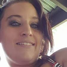 Karen Weems's Instagram, Twitter & Facebook