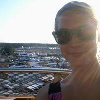 Karla Meredith's Instagram, Twitter & Facebook