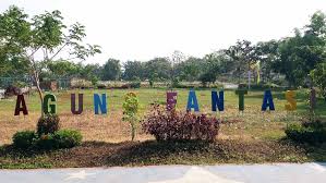 Harga tiket masuknya pun cukup terjangkau yaitu 20.000/orang. Harga Tiket Masuk Agung Fantasi Waterpark Wisata Virtual Tour Indonesia Wisata Virtual Tour Indonesia Digitiket