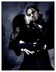 Imagenes Goticas De Parejas Romanticas Png Jpg 565 730 Vampire Girls Goth Wedding Jezebel