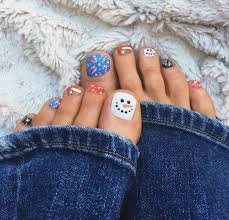 You can just prepare glitter nail polish and other nail polish have no hesitation to check out these 15 ideas for your toe nails. 20 Christmas Toe Nail Art Designs Ideas Stickers 2018 Xmas Nails 19 Fabulous Nail Art Designs