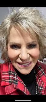 Is highlighting and contouring noticeable with 3 in 1 pallet?