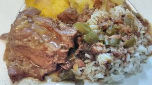 Of course, hot sauce and sour cream or plain greek yogurt are also fab options. How To Cook Delicious Flavorful Neck Bones In A Pressure Cooker Youtube