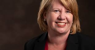 Kristen Helms's Instagram, Twitter & Facebook