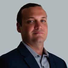 Welcome Julia Perotti to Team RenMac! We are thrilled to announce the hire  of Julia. Julia has joined Renaissance Macro in 2022 as a Managing Director 