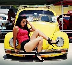 Volkswagen Bug Girl Vosvos Kizlar Arabalar