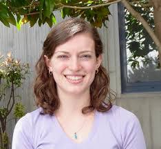 Clare Singer's Instagram, Twitter & Facebook