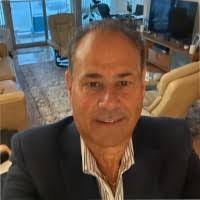 Stephanie Folan's Instagram, Twitter & Facebook