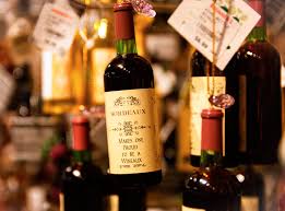 Bordeaux wine is produced in the bordeaux region of southwest france, around the city of bordeaux, on the garonne river. Bordeaux Wine Part 2 General Appellations And The Left Bank Wine And Other Stories