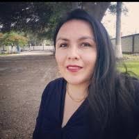 50+ perfiles de «Sara Vega»