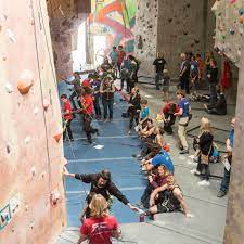 We are a coalition of indoor climbing centers across california. Acg Photo2 2x Aesthetic Climbing Gym