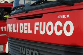 Ha fatto le prime ammissioni davanti al pm. Stipendio Vigili Del Fuoco 2017 Ecco La Busta Paga Degli Eroi Senza Bonus