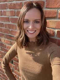 Pamela Caminitti's Instagram, Twitter & Facebook