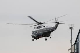 El uso de los recursos públicos para fines particulares es también, al parecer, una el presidente argentino mauricio macri envió este jueves el helicóptero presidencial para. El Helicoptero Presidencial Que Saca En Washington D C Foto Editorial Imagen De Leaders Transporte 52313266