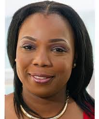 Raquel Kelly's Instagram, Twitter & Facebook