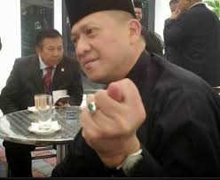Alizakri has been with the organisation for seven years, 2½ years of which have been in his current position, and will be. When Umno Members Become Traitors Malaysia Today