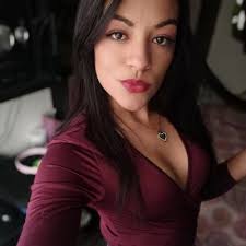 Ariana Blanco (@ArianaB29355182)